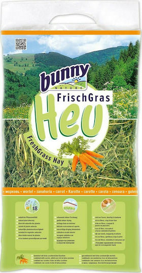 Bunny Nature Fresh Grass Hay With Carrot Grass with Carrot for Guinea Pig, Rabbit and Hamster 500gr BU14012