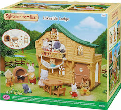 Epoch Toys Miniature Toy Lakeside Lodge Sylvanian Families for 3+ Years 27cm.