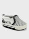Mayoral Βρεφικά Sneakers Αγκαλιάς Μαύρα