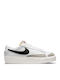 Blazer Low Дамски Флатформи Маратонки White Black / Sail / Team Orange