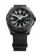 Traser Herrenuhr 44mm Batterie mit Schwarz Stoffarmband