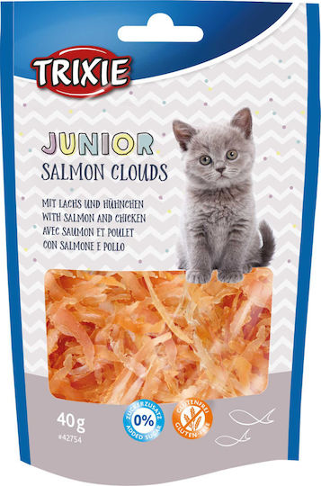 Trixie Junior Salmon Clouds Cat Treats with Salmon for Young Cats 40g
