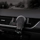Yenkee Gravity Car Holder Βάση Κινητού Αυτοκινήτου 4" - 6.5" με Ρυθμιζόμενα Άγκιστρα Μαύρη