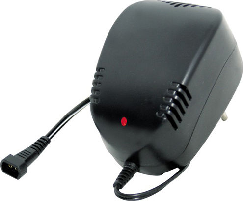 Amarad Универсално Захранващо Блокче 4.5V 1A с Мощност 4.5W (MC-045S100U)