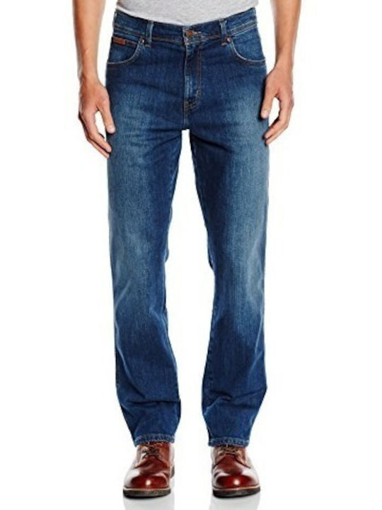 Wrangler Texas Herren Jeanshose in Regular Fit Marineblau