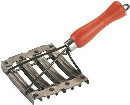 Kerbl Metal Currycomb