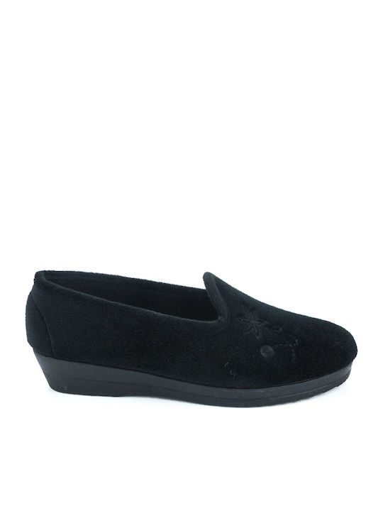 Dicas Closed-Back Women's Slippers In Black Colour