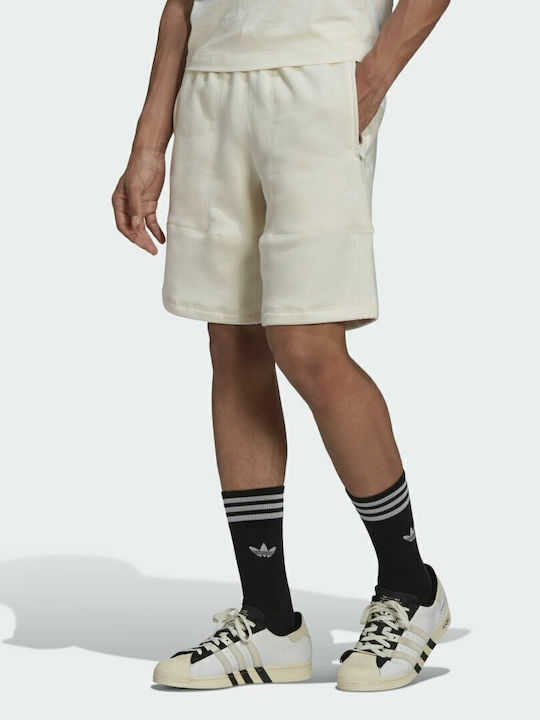 Adicolor Clean Classics Pantaloni Scurți Sport Bărbați Regular Fit Ned vopsiți