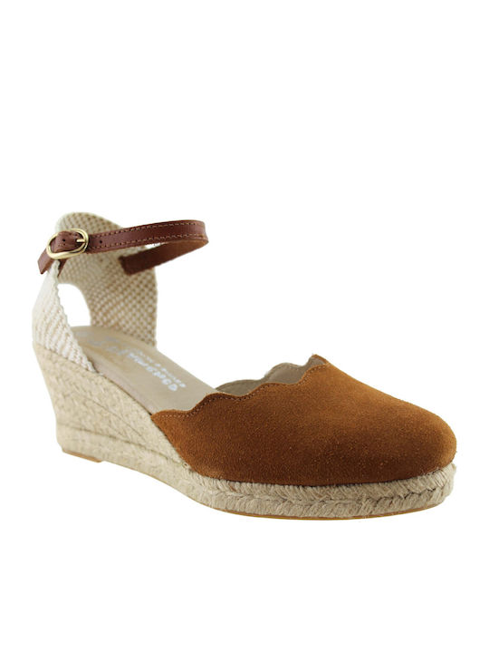 Adam's Shoes Flamingo Women's Leather Platform ...