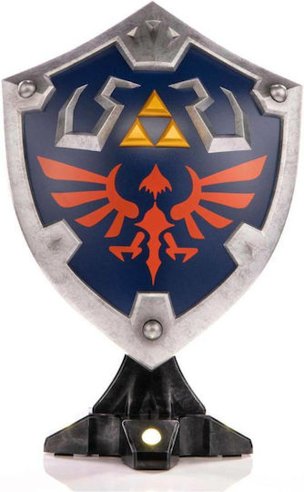 First 4 Figures The Legend of Zelda: Hylian Shield Ρέπλικα μήκους 29εκ. σε Κλίμακα 1:1