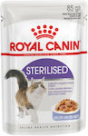 Royal Canin Sterilised Nasses Katzenfutter für Katze in Beutel 6x85gr