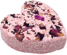 Treat Me Well Creamer LoVe Heart Rose Бомби за баня с Аромат Роза 65гр