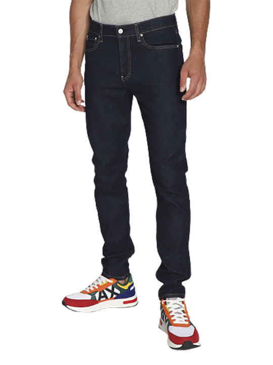 Ανδρικό Παντελόνι Τζιν με Slim Tapered Εφαρμογή Navy Μπλε