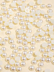 Pearls for crafting with dimensions 0.5cm 352pcs