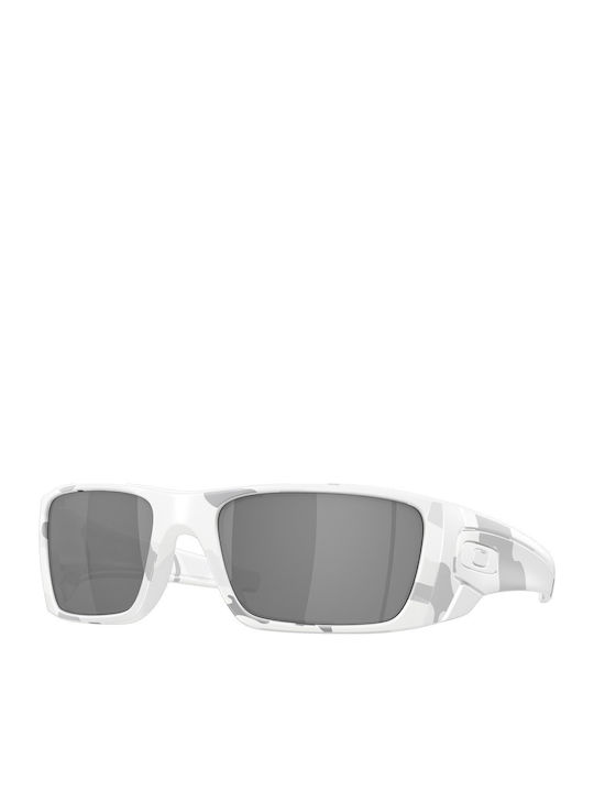 Oakley Fuel Cell Мъжки Слънчеви Очила с Бяла Пл...