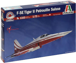 Italeri F-5E Tiger II Patrouille Suisse Фигура за Моделизъм Самолет в Мащаб 1:72 20.1см.