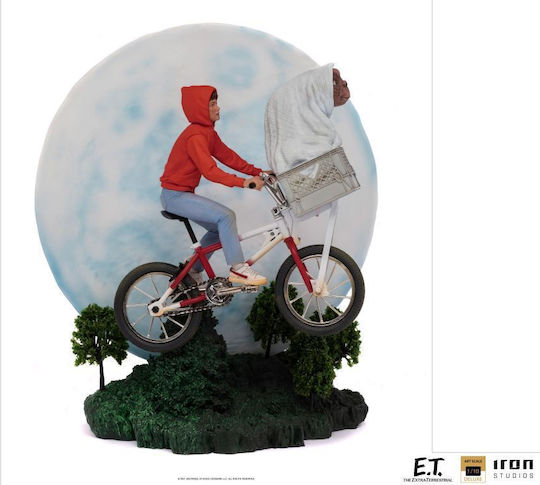 Iron Studios E.T.: E.T. Elliot Figure height 27cm at Scale 1:10
