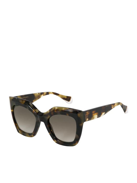 Gigi Barcelona Unisex Sunglasses with Brown Tar...