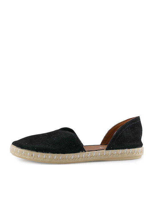 Marila Footwear