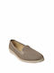 Beige closed slipper with buttons