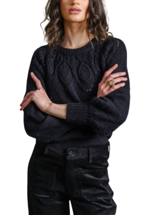 Molly Bracken Women's Long Sleeve Pullover Black