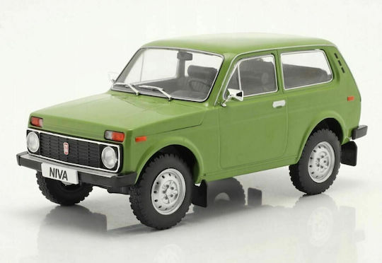 Model Car Group Φιγούρα Μοντελισμού Αυτοκίνητο Πράσινη σε Κλίμακα 1:18