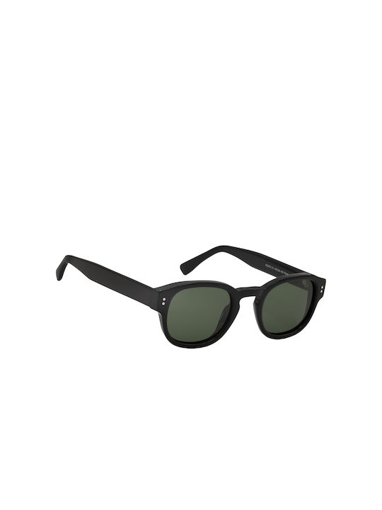 Max Sunglasses with Black Frame and Black Lens OR AT8472/S C1