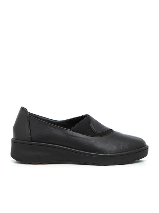Leather Women's Moccasins in Black Color