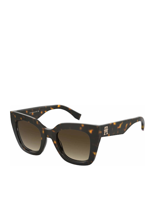 Tommy Hilfiger Women's Sunglasses with Brown Ta...
