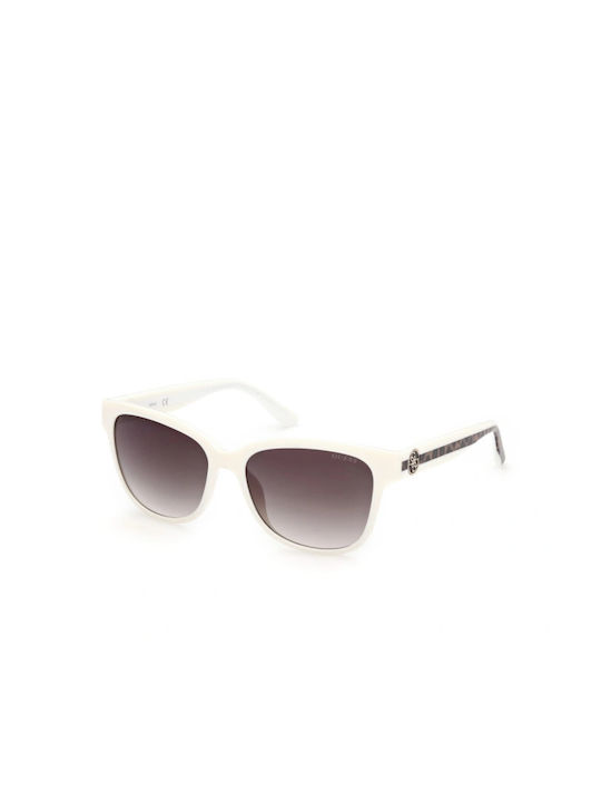 Guess Women's Sunglasses with White Plastic Fra...