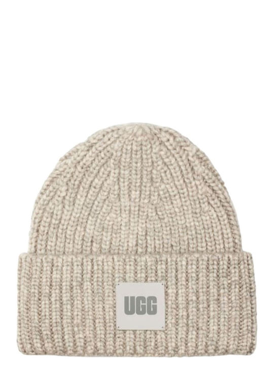 Ugg Australia Chunky Beanie Beanie with Rib Knit in Gray color