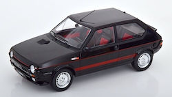 Model Car Group Fiat Modeling Figure Car Black in Scale 1:18