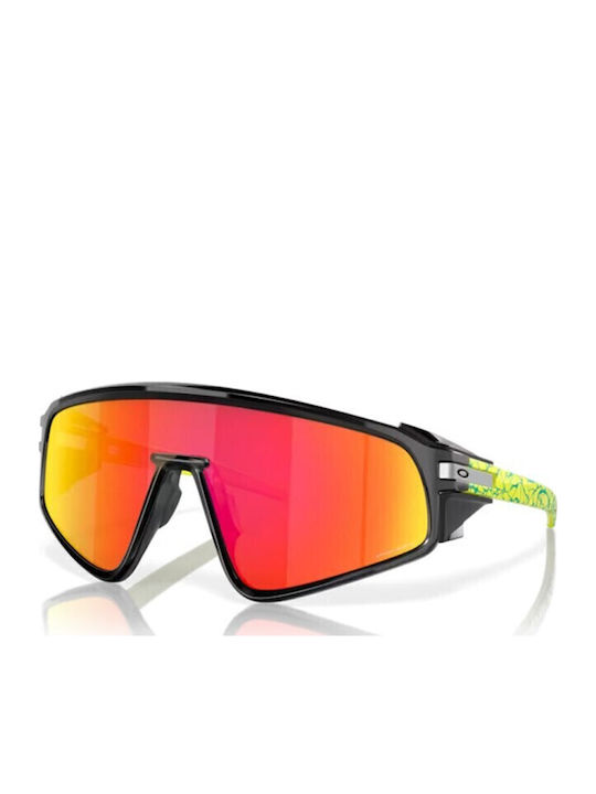 Oakley Prizm Men's Sunglasses with Black Plasti...