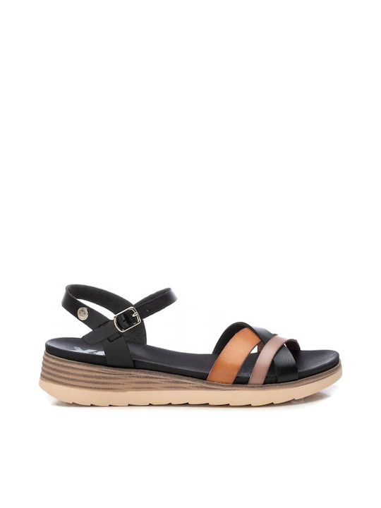 Xti Women's Flat Sandals Flatforms in Black Color