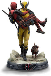 Iron Studios Marvel: Deadpool Figure in Scale 1:10
