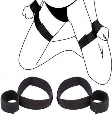 Naughty Toys Χειροπέδες σε Μαύρο Χρώμα