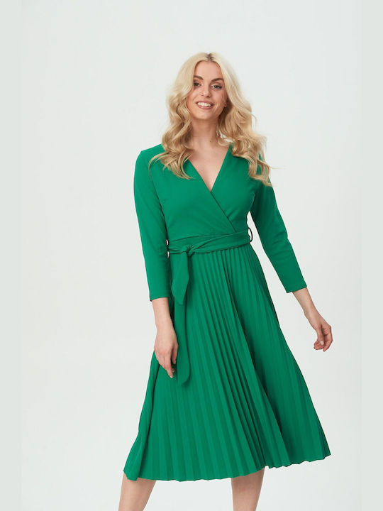 Dress Up Green