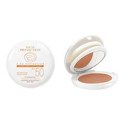 Avene Haute Protection Compact Teinte Rezistentă la apă Crema protectie solara Pulbere SPF50 Dore 10gr