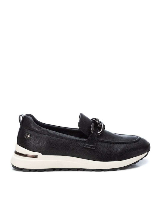 Women's Moccasins in Black Color