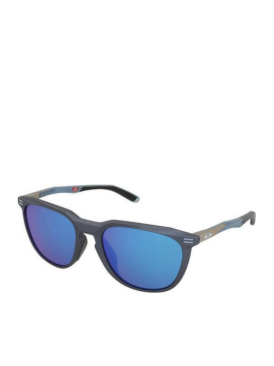 Oakley Thurso Unisex Sunglasses with Gray Plast...