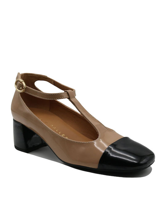 Pumps mit Riemchen Beige