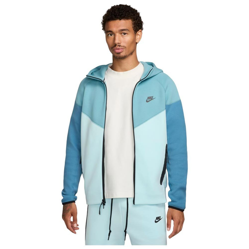 20241010103542_nike_tech_fleec