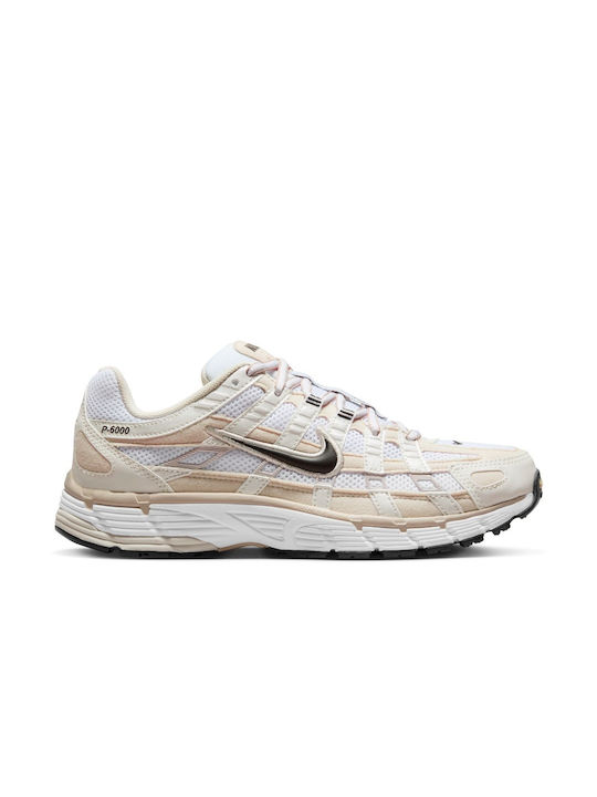 Nike Sneakers Beige