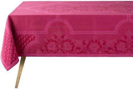 Le Jacquard Francais Tischtuch Fuchsia 175x320cm