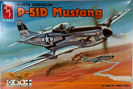 North American P-51d Mustang Aircraft Model Kit 1/48 Amt Ertl 8880