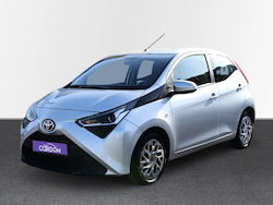 Toyota Aygo X-Play Connect '19