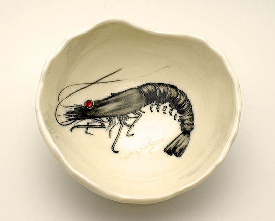 Handgefertigte schwarze Porzellanschale mit Garnelenmotiv 18 cm