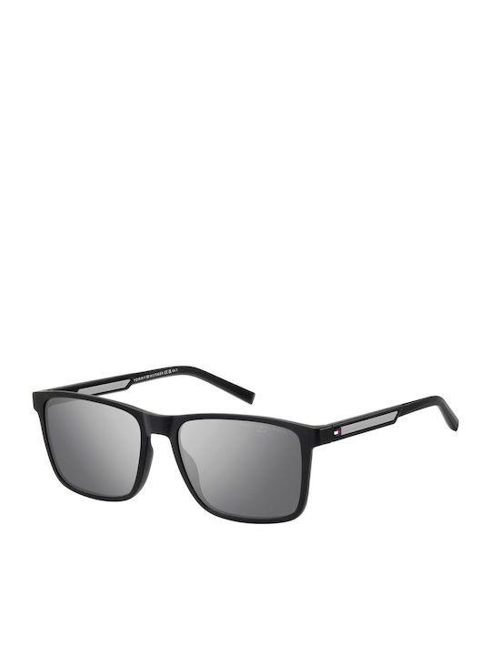 Tommy Hilfiger Men's Sunglasses with Black Plas...