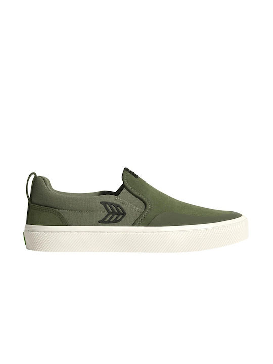 Cariuma Men's Slip-Ons Green