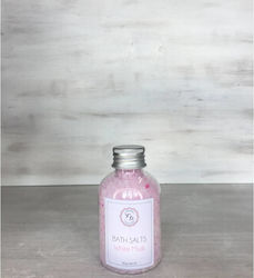 Sare de baie Fiore Domenica cu aromă de mosc alb 120g Sare de baie Fiore Domenica cu aromă de mosc alb 120g